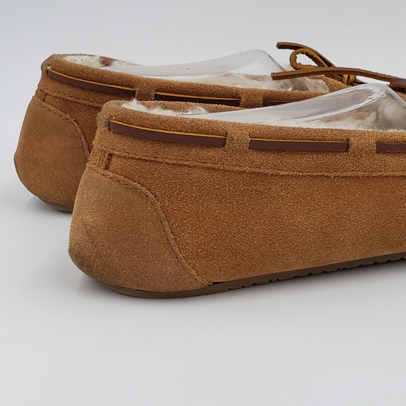 Minnetonka Women's Britt Trapper Slipper - Picture 5 of 15